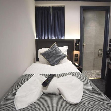 ザ デューク ルームズ ロンドン Bed & Breakfast エクステリア 写真